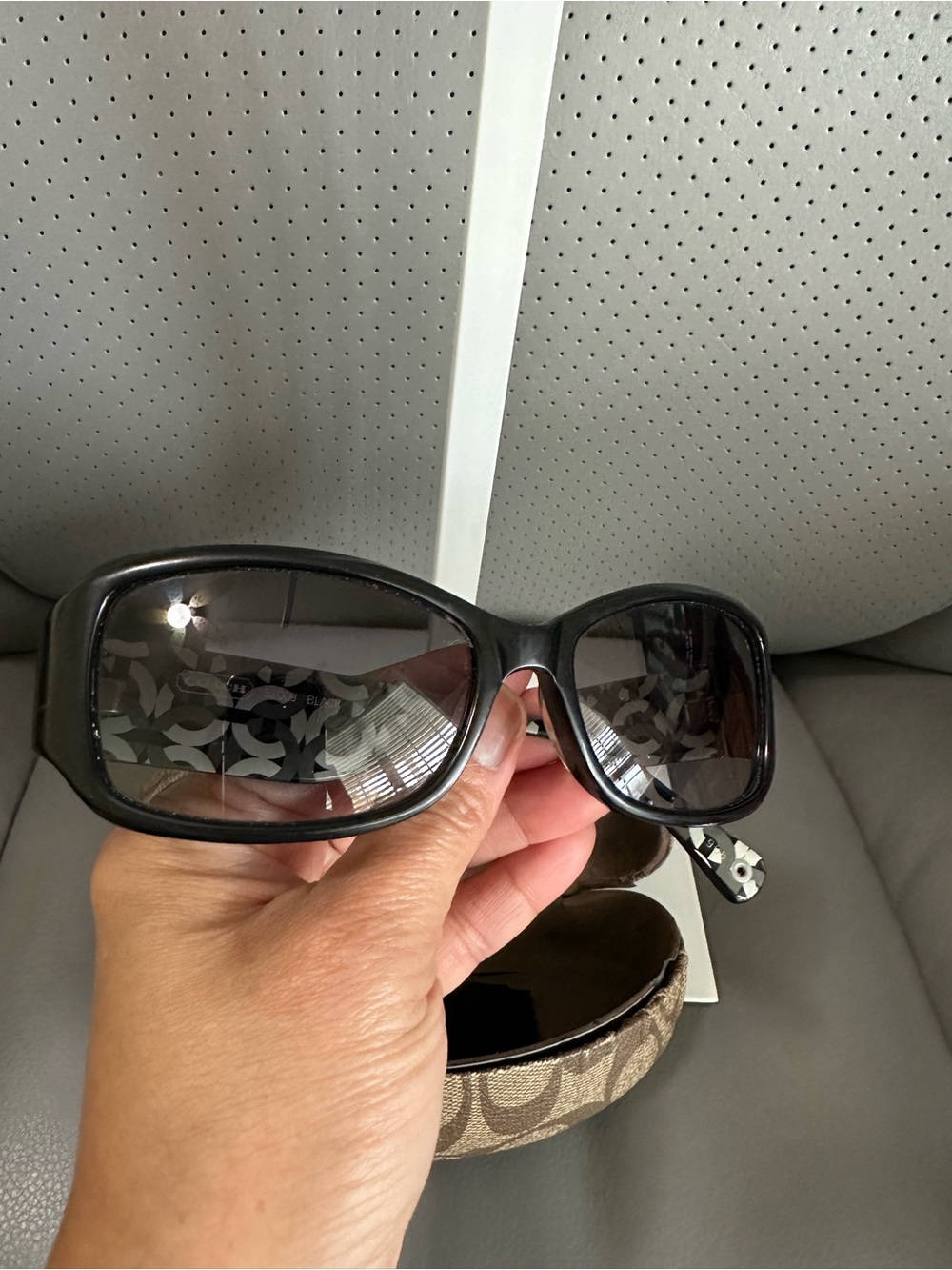 COACH Signature Sunglasses with Patterned Temples Very Good Used Condition